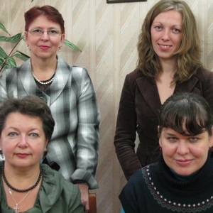 преподаватели отделения (слева направо): 1 ряд – Е.А. Котова, Т.И. Канева, 2 ряд – Г.В. Пономарева, Т.П. Кушнирчук